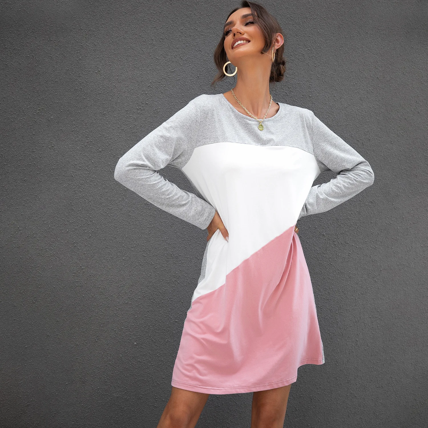 Women Vintage Color Contrast Loose Dress Long Sleeve O neck High Street A-line Party Mini Dress 2021 Winter New Fashion Dress
Women Vintage Color Contrast Loose Dress Long Sleeve O neck High Street A-line Party Mini Dress 2021 Winter New Fashion Dress