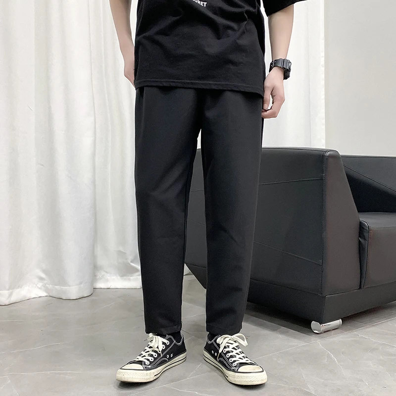2020 Spring And Autumn New Men's Solid Color Elastic Cropped Pants Fashion Casual Loose Straight Leg Pants Black / Brown
2020 Spring And Autumn New Men's Solid Color Elastic Cropped Pants Fashion Casual Loose Straight Leg Pants Black / Brown