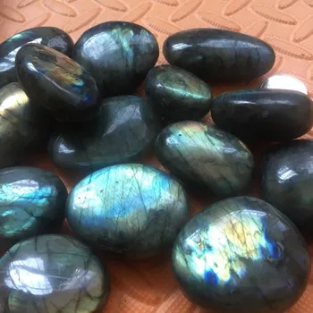Lottery Moonlight Stone Pull Feldspar Flash Of Light Stony Hand Paper Watch Strange Stone Specimen Stone Carving Energy Stone
Lottery Moonlight Stone Pull Feldspar Flash Of Light Stony Hand Paper Watch Strange Stone Specimen Stone Carving Energy Stone