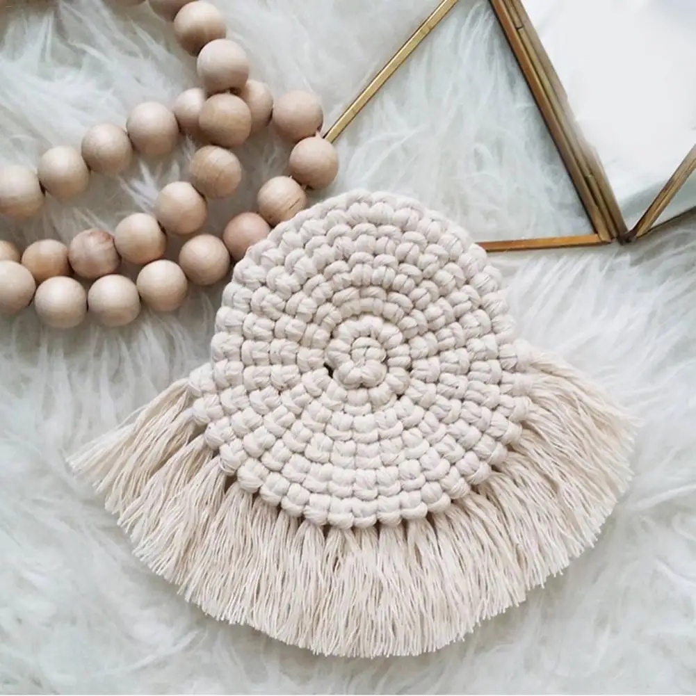 Northern Europe Cup Mat Pure Handmade Cotton Braid Macrame Cups Pad Tassel Round Tableware Mats Home Kitchen Suppiles
Northern Europe Cup Mat Pure Handmade Cotton Braid Macrame Cups Pad Tassel Round Tableware Mats Home Kitchen Suppiles