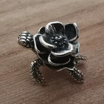 Genuine 925 Sterling Silver Turtle Flower Charm Beads Fit Original Brand Bracelet Vintage Designer Bead for Jewelry Making New
Genuine 925 Sterling Silver Turtle Flower Charm Beads Fit Original Brand Bracelet Vintage Designer Bead for Jewelry Making New