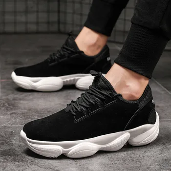 Fashion personality leather pig eight leather breathable thick bottom shock absorption increased wear-resistant men's shoes
Fashion personality leather pig eight leather breathable thick bottom shock absorption increased wear-resistant men's shoes