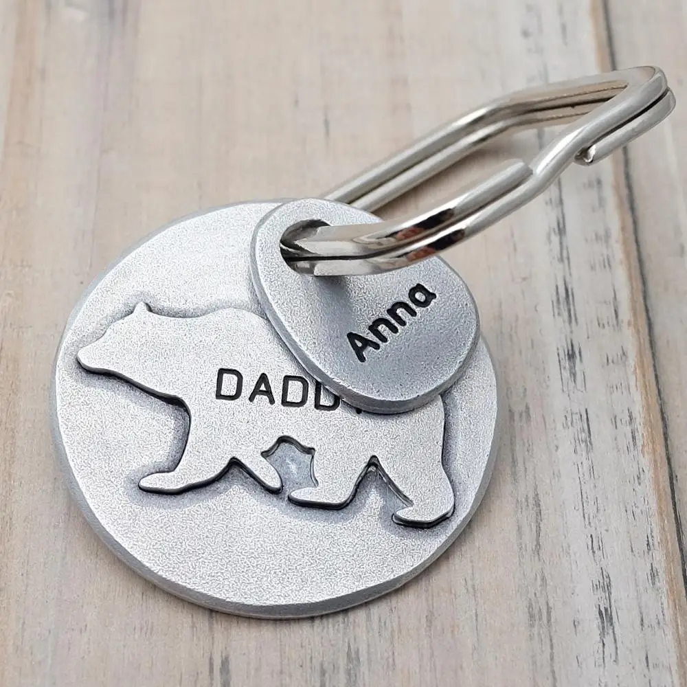 Daddy Bear Keychain,Daddy Bear Keyring,Personalised Daddy Keyring,Custom Keychain For Daddy,Fathers Day Gift,Gift For Dad
Daddy Bear Keychain,Daddy Bear Keyring,Personalised Daddy Keyring,Custom Keychain For Daddy,Fathers Day Gift,Gift For Dad