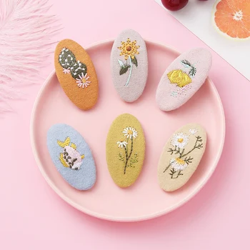 New Cute Leaf-shaped Colour BB Clips Hairpins Girls Hair Accessories Children Headwear Baby Hair Clips Headdress 
New Cute Leaf-shaped Colour BB Clips Hairpins Girls Hair Accessories Children Headwear Baby Hair Clips Headdress