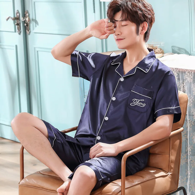 Summer Pajamas Men's Summer Short Sleeve Model Silk Thin Plus-sized Loose-Fit Youth Viscose Homewear Set 320
Summer Pajamas Men's Summer Short Sleeve Model Silk Thin Plus-sized Loose-Fit Youth Viscose Homewear Set 320