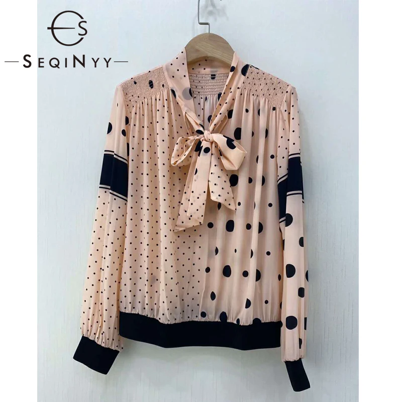 SEQINYY 100% Silk Shirt 2020 Summer Spring New Fashion Design Women Runway Dot Print Bow Elastic Loose Blouse High Quality
SEQINYY 100% Silk Shirt 2020 Summer Spring New Fashion Design Women Runway Dot Print Bow Elastic Loose Blouse High Quality