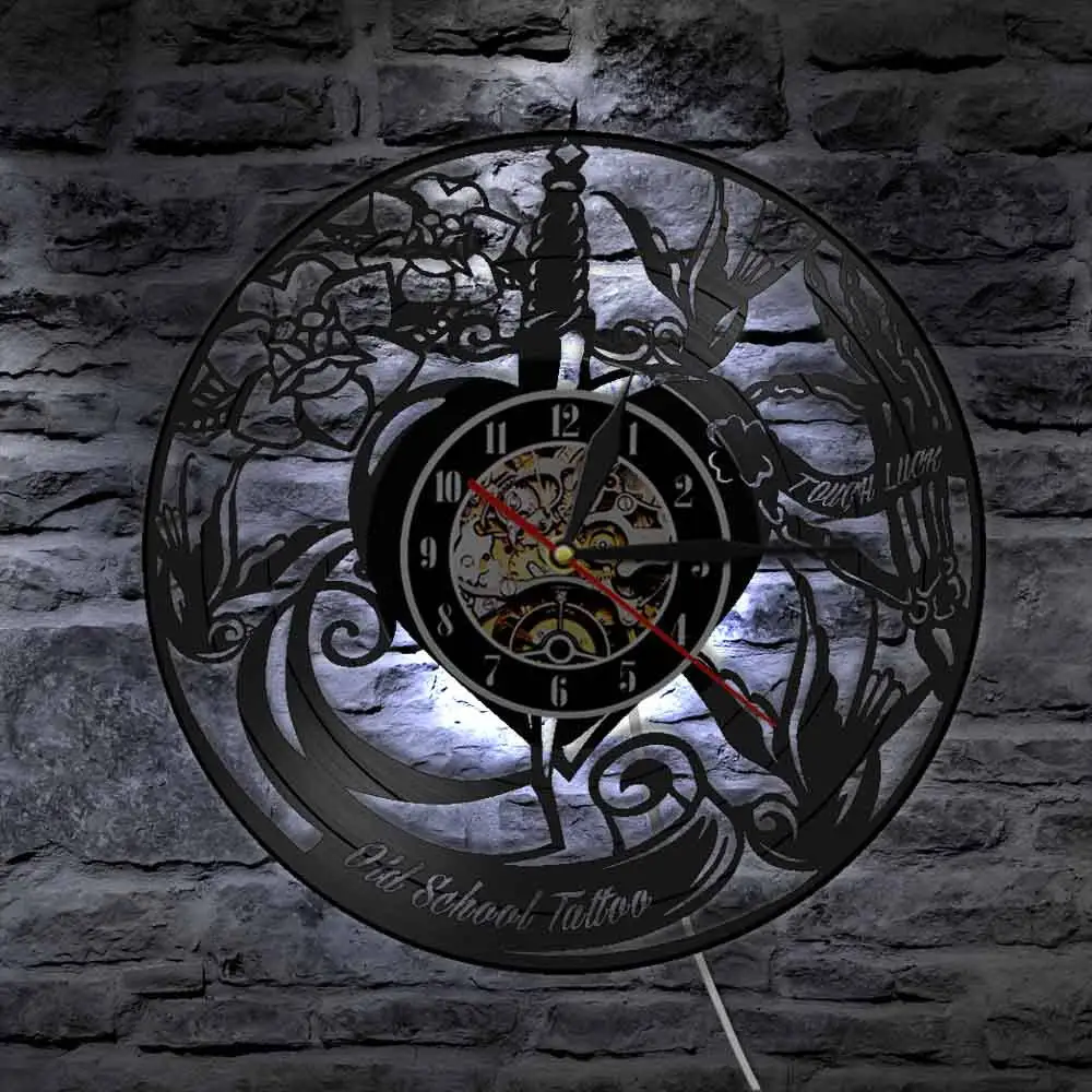 Vintage Old School Tattoo Studio Vinyl Record Wall Clcok Tattoo Salon Tattoo Machine Wall Art Decor Clock Watch Fashion Gift 
Vintage Old School Tattoo Studio Vinyl Record Wall Clcok Tattoo Salon Tattoo Machine Wall Art Decor Clock Watch Fashion Gift