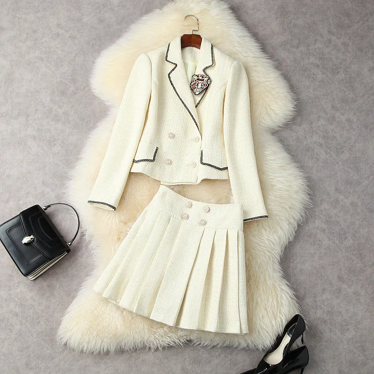 European and American women's clothing winter 2022 new Long sleeve pin pin coat Pleated skirt fashion Tweed suit
European and American women's clothing winter 2022 new Long sleeve pin pin coat Pleated skirt fashion Tweed suit