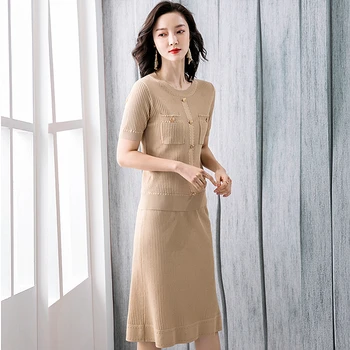 Suits Women Two Pieces Set Elastic Knitted Fabric Elegant Design Style O Neck Pocket Short Skirts Solid 2 Colors New Fashion
Suits Women Two Pieces Set Elastic Knitted Fabric Elegant Design Style O Neck Pocket Short Skirts Solid 2 Colors New Fashion