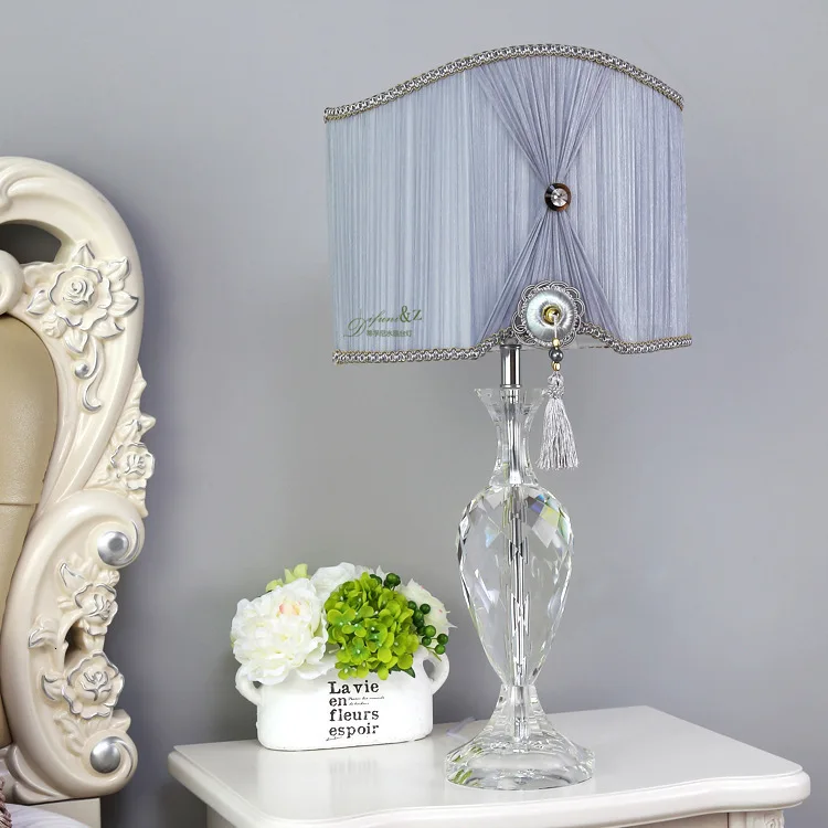 Modern Crystal Bedroom Table Lamp Fabric Lampshade Living Room Decoration Abajur Table lamp For Bedroom Lamparas De Mesa
Modern Crystal Bedroom Table Lamp Fabric Lampshade Living Room Decoration Abajur Table lamp For Bedroom Lamparas De Mesa