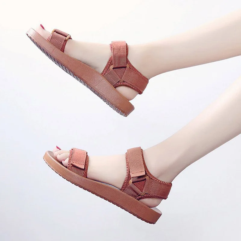 Luxury Canvas Shoes Brand Summer Flat Women's Sandal Casual Slides Outdoor Beach Shoes Female Flip Flops Platform Sandals
Luxury Canvas Shoes Brand Summer Flat Women's Sandal Casual Slides Outdoor Beach Shoes Female Flip Flops Platform Sandals