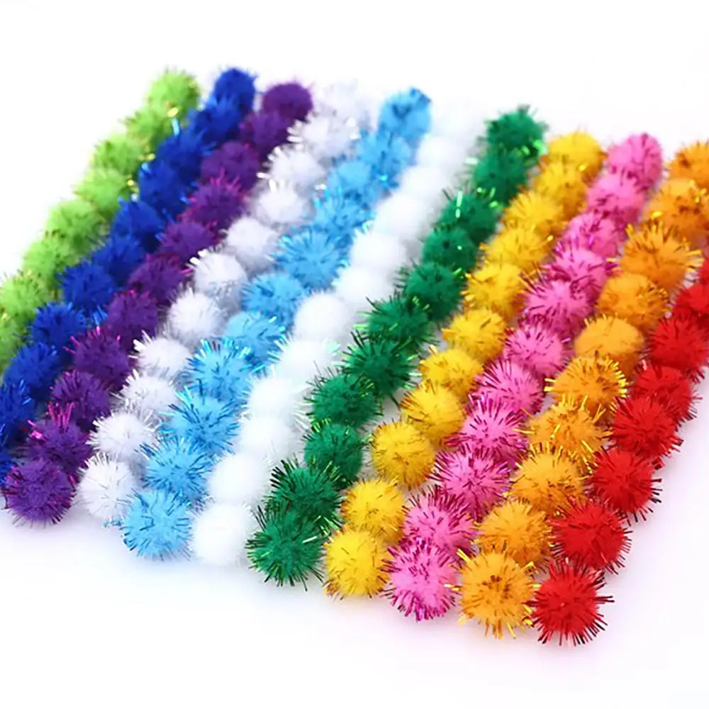 Glitter Pompoms 15mm 25mm 30mm Soft Fluffy Gold Wire Ball Pom Poms for Garment Handmade Material Ball DIY Christmas Accessorie
Glitter Pompoms 15mm 25mm 30mm Soft Fluffy Gold Wire Ball Pom Poms for Garment Handmade Material Ball DIY Christmas Accessorie