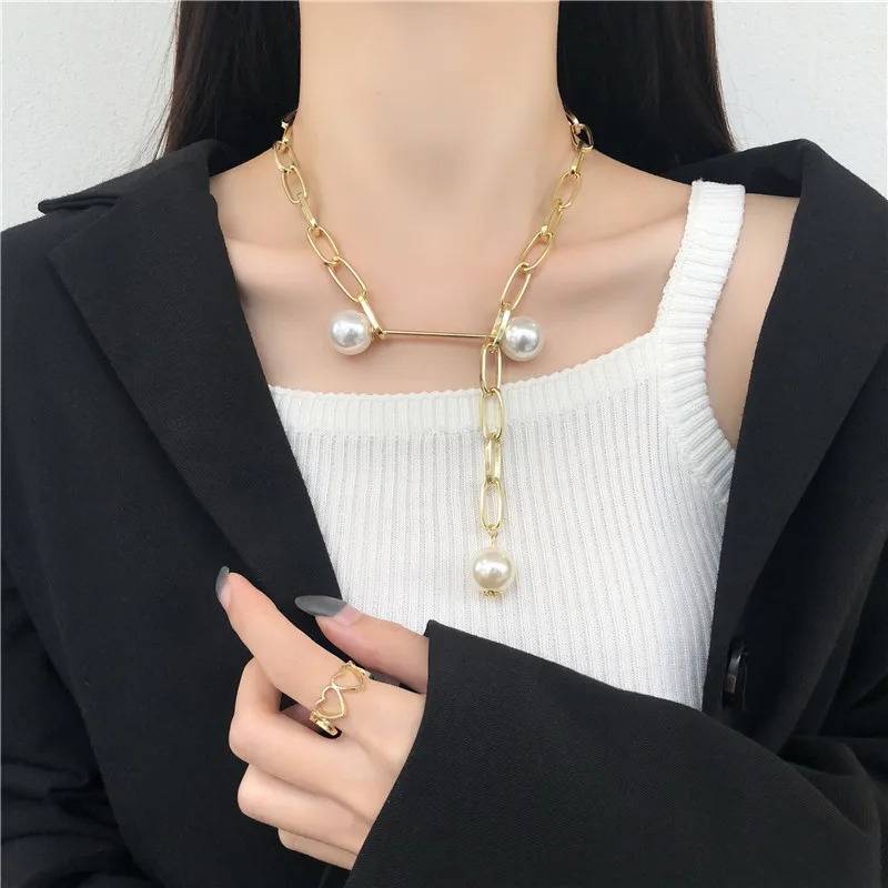 YANGLIUJIA Chain Pearl Necklace Female 2020 New Contracted Punk Wind Rectangle Adjustable pendant chain of clavicle female
YANGLIUJIA Chain Pearl Necklace Female 2020 New Contracted Punk Wind Rectangle Adjustable pendant chain of clavicle female