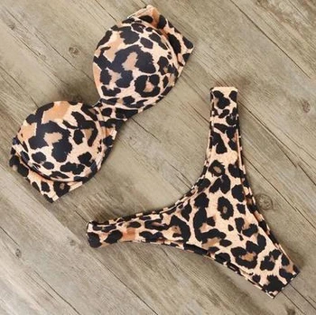 TITAME Women Bikini 2020 Solid Swimsuit Women Leopard Brazilian Bikini Set Push Up Bathing Suit Female Summer Beach Wear Biquini
TITAME Women Bikini 2020 Solid Swimsuit Women Leopard Brazilian Bikini Set Push Up Bathing Suit Female Summer Beach Wear Biquini