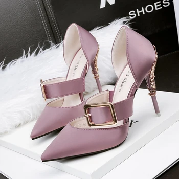 2020 Fashion sexy Women 10cm Thin High Heels Lady metal Stiletto Lolita sandals Pumps Female Scarpins red Wedding Tacones Shoes
2020 Fashion sexy Women 10cm Thin High Heels Lady metal Stiletto Lolita sandals Pumps Female Scarpins red Wedding Tacones Shoes