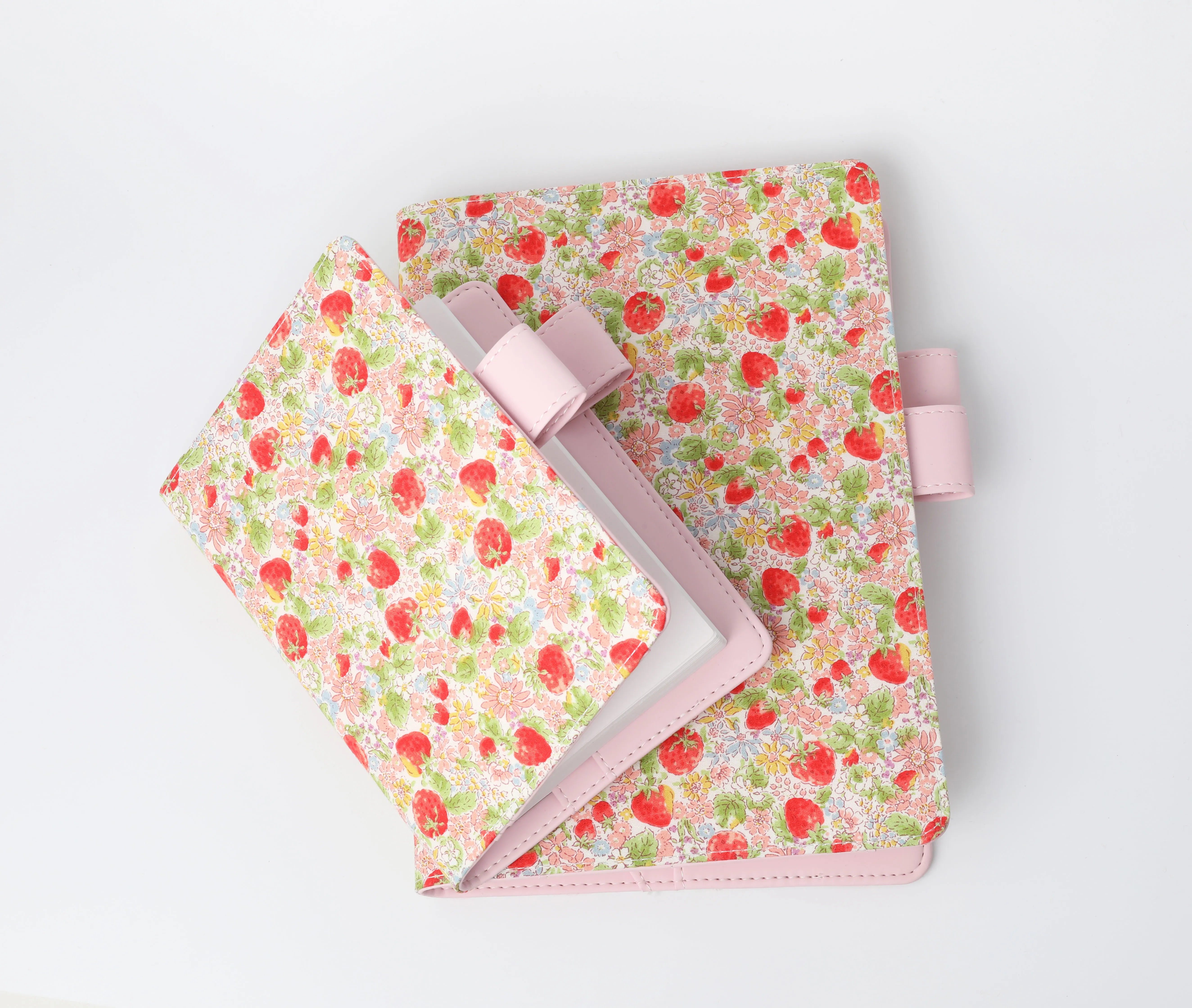 The Strawberry Cute Red Floral Journal Cover A5 A6 Suit For Standard A5/A6 Fitted Paper Book 2020 New Hand Made Gift 
The Strawberry Cute Red Floral Journal Cover A5 A6 Suit For Standard A5/A6 Fitted Paper Book 2020 New Hand Made Gift