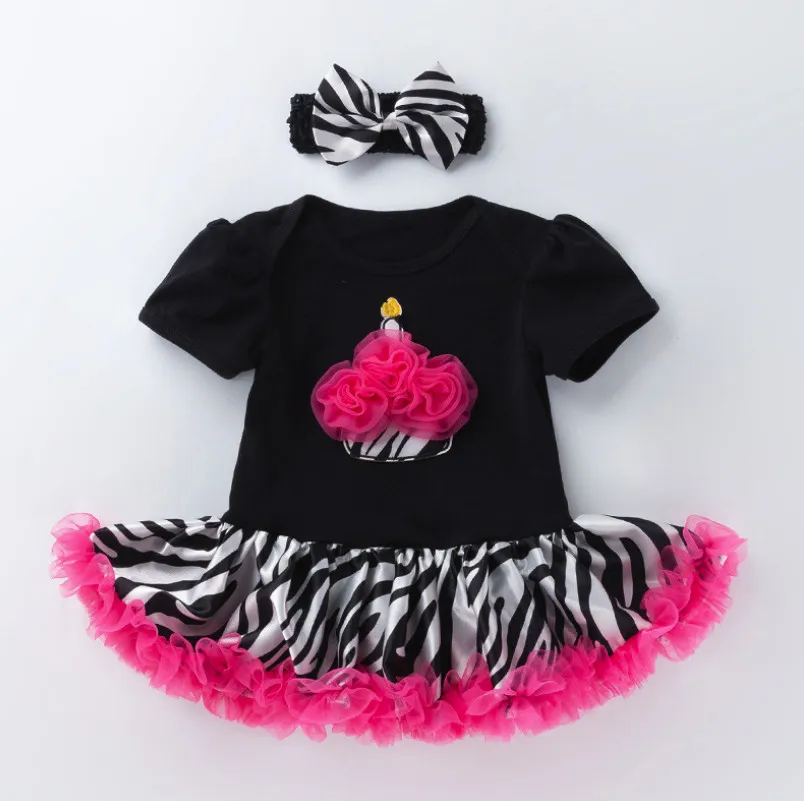 Hot toddler girl clothing baby cotton bodysuits zebra tutu skirts and bow headband clothes sets newborn jumpsuit birthday party 
Hot toddler girl clothing baby cotton bodysuits zebra tutu skirts and bow headband clothes sets newborn jumpsuit birthday party