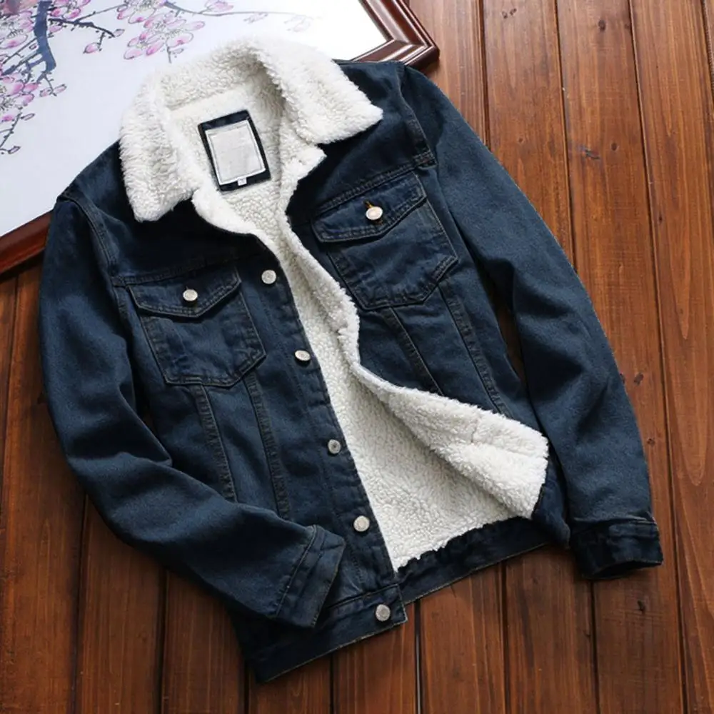 Фото Женская джинсовая куртка с мехом на осень и зиму теплая винтажная Облегающая