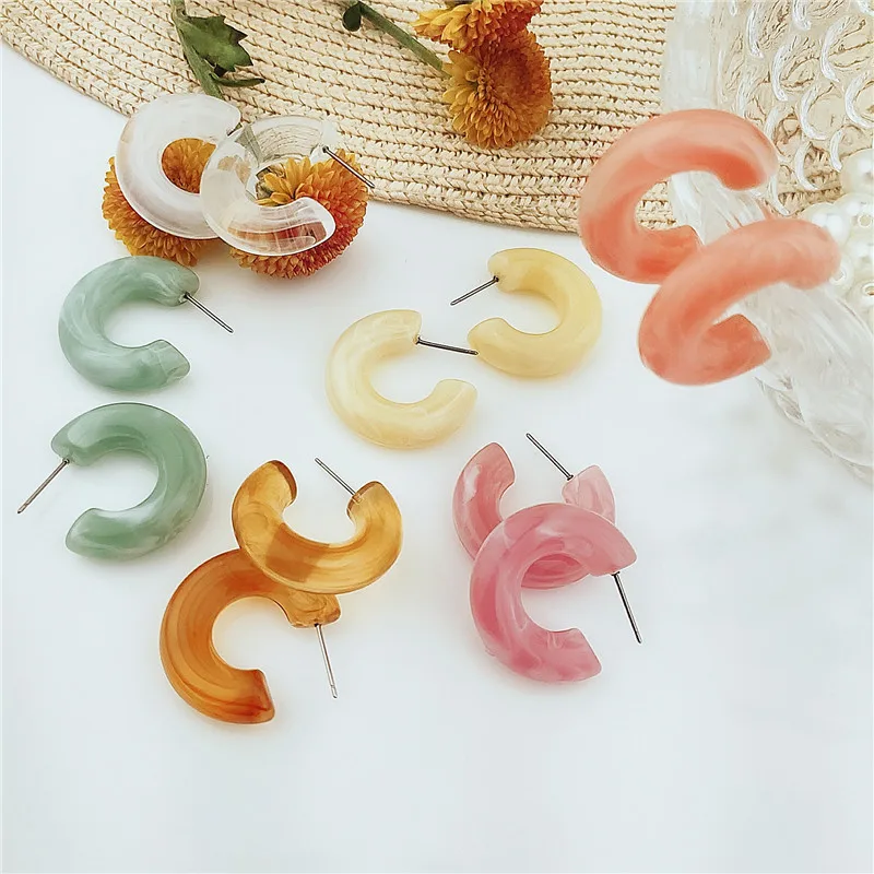 2019 New Fashion Earrings Round C-shaped Acrylic Temperament Earrings Women Ear Jewelry Personality Translucent Bohemian Earring
2019 New Fashion Earrings Round C-shaped Acrylic Temperament Earrings Women Ear Jewelry Personality Translucent Bohemian Earring