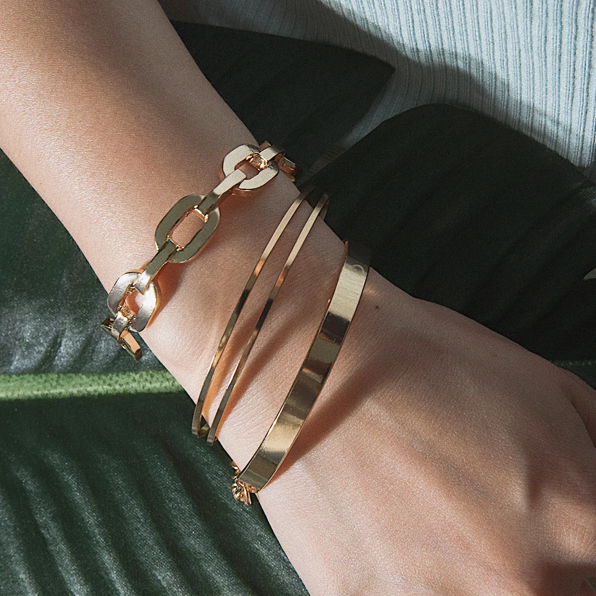 2019 European New Simple Style Silver Gold Metal Bracelets 3PCS/ Set Creative Geometric Bracelet Set for Women Girls
2019 European New Simple Style Silver Gold Metal Bracelets 3PCS/ Set Creative Geometric Bracelet Set for Women Girls