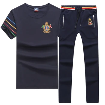 Tace Shark Brand men's kits tracksuits husband two piece sets cotton tshirt men pants 2 pcs suits Summer sportswear sweatpants 
Tace Shark Brand men's kits tracksuits husband two piece sets cotton tshirt men pants 2 pcs suits Summer sportswear sweatpants