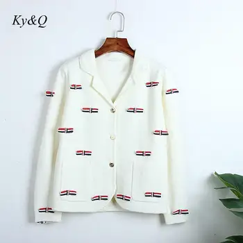 Brand Designer Winter Christmas Sweater Outwear Knit Jacket Bow Lapel Casual Knit Cardigan 2019 Luxury Women Fashion Clothes
Brand Designer Winter Christmas Sweater Outwear Knit Jacket Bow Lapel Casual Knit Cardigan 2019 Luxury Women Fashion Clothes
