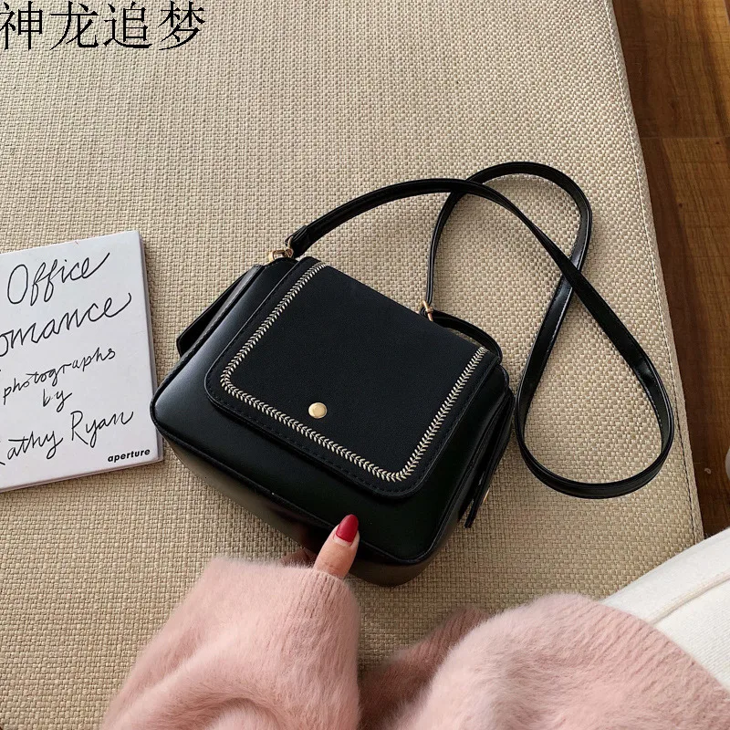 Leather Crossbody Bags For Women 2020 Luxury Handbags Designer Ladies Hand Tote Shoulder Messenger Bag Sac A Main Female Sling
Leather Crossbody Bags For Women 2020 Luxury Handbags Designer Ladies Hand Tote Shoulder Messenger Bag Sac A Main Female Sling