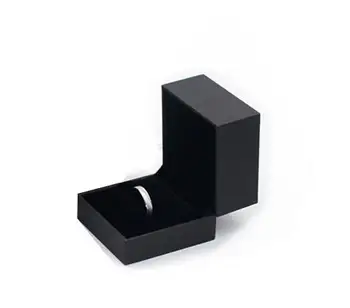 100pcs/lot Black Square Jewelry Box 5.9x5.9cm Brooch Badges Rings Earring Stud Jewelry Storage Packaging Carrying Case Gift Boxes Wholesale 
100pcs/lot Black Square Jewelry Box 5.9x5.9cm Brooch Badges Rings Earring Stud Jewelry Storage Packaging Carrying Case Gift Boxes Wholesale