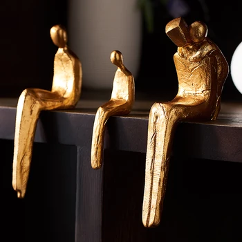 Living Room Decoration Figures Golden Ornaments Wedding Gifts Home Decorations Living Room Office Bookshelf Decoration Sculpture 
Living Room Decoration Figures Golden Ornaments Wedding Gifts Home Decorations Living Room Office Bookshelf Decoration Sculpture