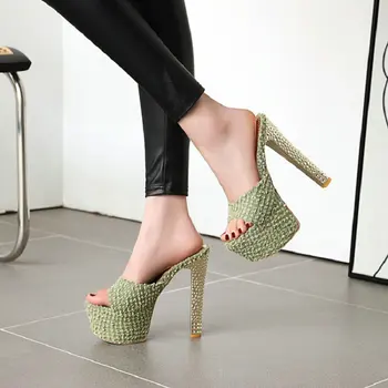 Sianie Tianie 2020 new peep toe women's slides spike high heels platform sexy woman outside slippers yellow mint mules size 48
Sianie Tianie 2020 new peep toe women's slides spike high heels platform sexy woman outside slippers yellow mint mules size 48
