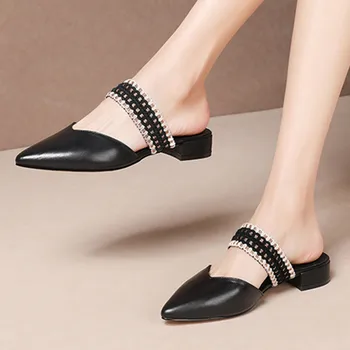 soft natural genuine leather women flip flops low heels women summer fashion sexy slippers pointed toe slides large size 34-43
soft natural genuine leather women flip flops low heels women summer fashion sexy slippers pointed toe slides large size 34-43