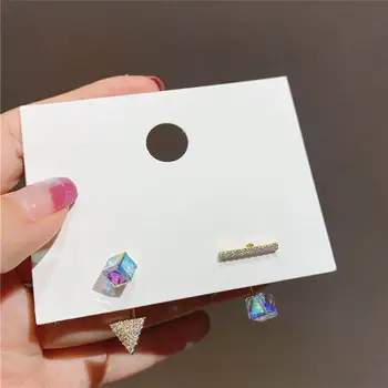 Fashion Stud Earrings Front And Back Design Creative Triangle Cubic Crystal Simple Earings Wholesale
Fashion Stud Earrings Front And Back Design Creative Triangle Cubic Crystal Simple Earings Wholesale
