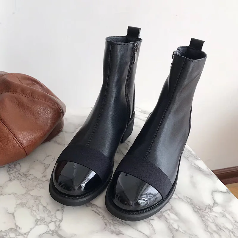 Black genuine leather Booys Women Winter Shoes Ankle Chelsea Boots For The Women Platform Snow Shoes Woman Fanshion New Arrivals
Black genuine leather Booys Women Winter Shoes Ankle Chelsea Boots For The Women Platform Snow Shoes Woman Fanshion New Arrivals