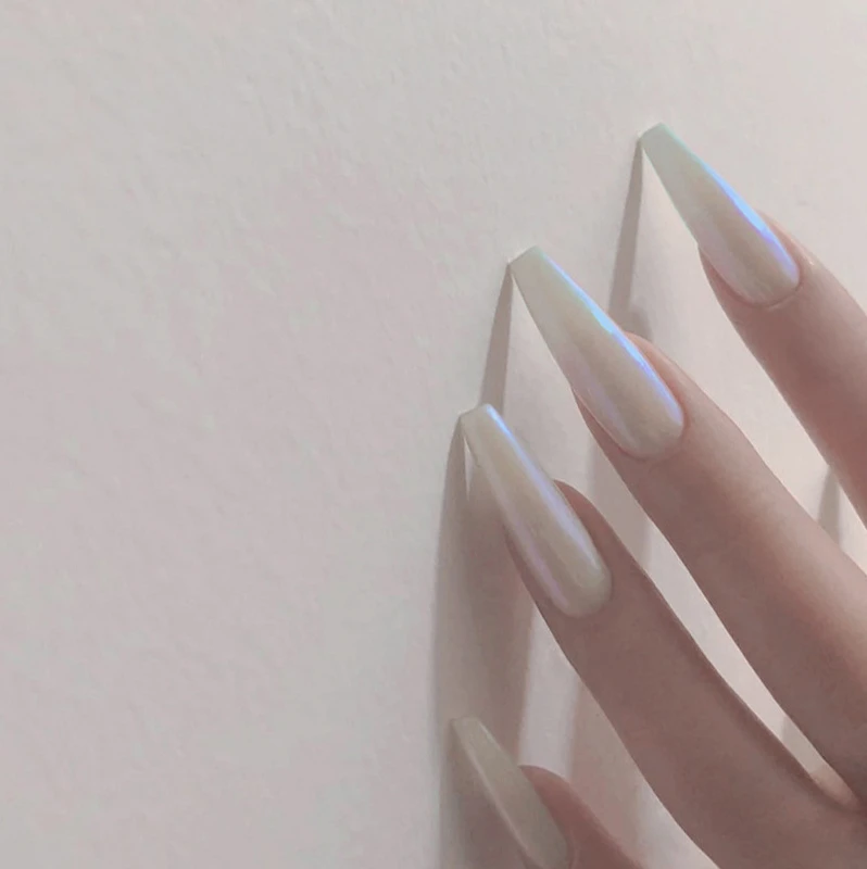 24Pcs Detachable Long White Color Coffin False Nails Press On Designed Full Cover Art Extension Fake Nails Tips with Glue
24Pcs Detachable Long White Color Coffin False Nails Press On Designed Full Cover Art Extension Fake Nails Tips with Glue