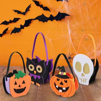 4Pcs Adorable Cartoon Gifts Candy Felt Bags Trick or Treat Kids Bags 
4Pcs Adorable Cartoon Gifts Candy Felt Bags Trick or Treat Kids Bags