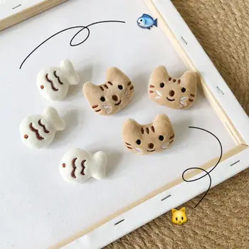 Pet Toys Cat Face Design Cat Toy Catnip Cookie Cat Pillow Funny Interactive Plush Chew Toy For Cat Dogs
Pet Toys Cat Face Design Cat Toy Catnip Cookie Cat Pillow Funny Interactive Plush Chew Toy For Cat Dogs