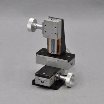 XYZ axis three-dimensional sigma manual high precision lifting displacement fine-tuning slide optical table copper 34 * 40mm
XYZ axis three-dimensional sigma manual high precision lifting displacement fine-tuning slide optical table copper 34 * 40mm
