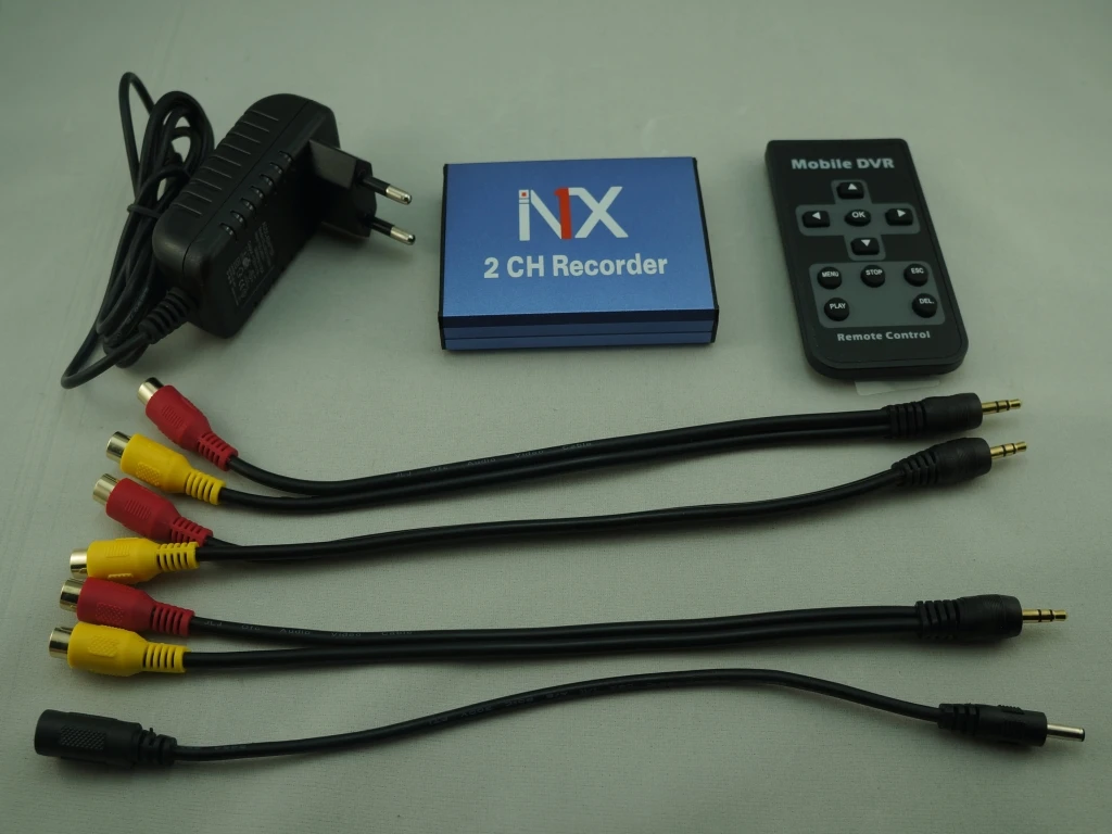 Micro - mini two - channel SD card video recorder, two - channel vehicle DVR real-time audio and video recording memory
Micro - mini two - channel SD card video recorder, two - channel vehicle DVR real-time audio and video recording memory