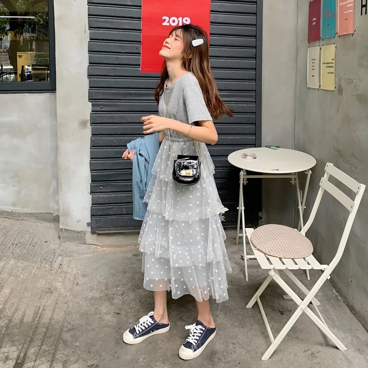 Spring And Summer New Style Fairy Skirt Flounced Polka Dot Lace Mock Two-Piece Dress
Spring And Summer New Style Fairy Skirt Flounced Polka Dot Lace Mock Two-Piece Dress