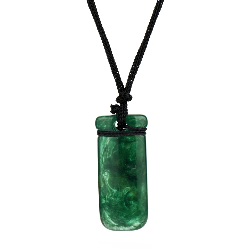 Aquaman Maori Green Square Tag Pendant Necklace Men Hand Carved Necklaces Arthur Curry Aquaman Halloween Cosplay Jewelry Gift
Aquaman Maori Green Square Tag Pendant Necklace Men Hand Carved Necklaces Arthur Curry Aquaman Halloween Cosplay Jewelry Gift