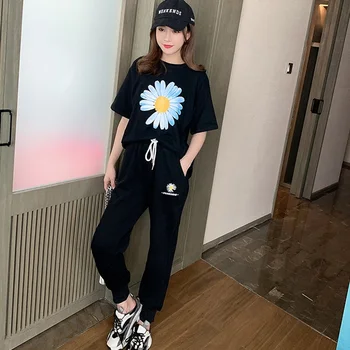 Plus size Loose Tshirts and pants women two piece set summer short sleeve casual 2 piece suits female tracksuits outfit clothes 
Plus size Loose Tshirts and pants women two piece set summer short sleeve casual 2 piece suits female tracksuits outfit clothes