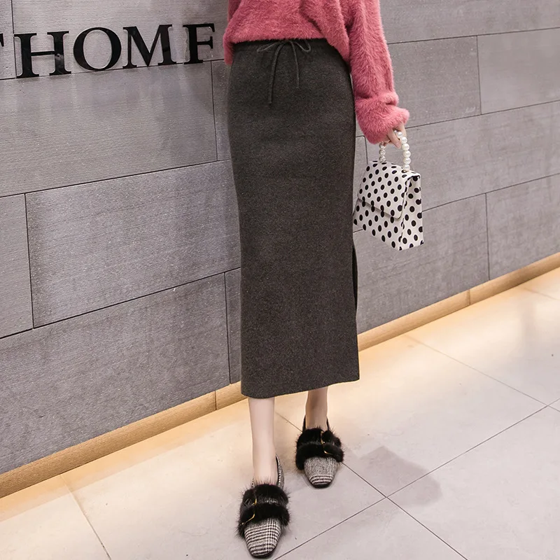 Photo Shoot Knitted Casual Black And White Stripes Hong Kong Style Sheath Explicit Tall Waist Side Slit Step Half-length Dress N
Photo Shoot Knitted Casual Black And White Stripes Hong Kong Style Sheath Explicit Tall Waist Side Slit Step Half-length Dress N