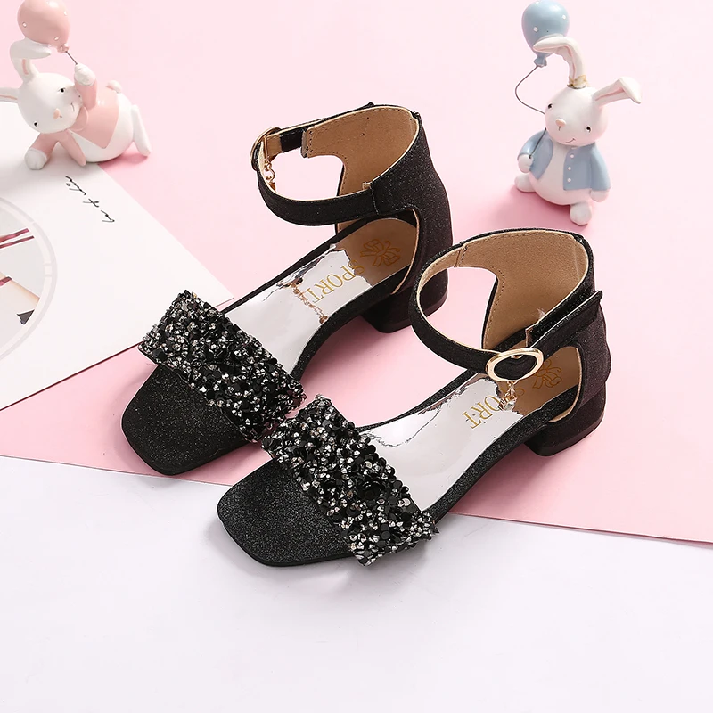 Girls Sandals For Children Summer Shoes Soft Leather Princess Sandals kids Big Girls High Heel Summer Beach Shoes STQ030
Girls Sandals For Children Summer Shoes Soft Leather Princess Sandals kids Big Girls High Heel Summer Beach Shoes STQ030