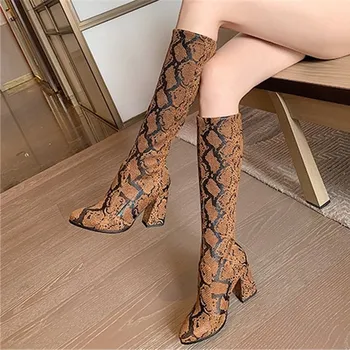 Sexy Python Pattern Knee-High Boots Autumn Winter Leisure Cozy High Heels Fashion Print Slip-On PU Woman Shoes Zapatos De Mujer
Sexy Python Pattern Knee-High Boots Autumn Winter Leisure Cozy High Heels Fashion Print Slip-On PU Woman Shoes Zapatos De Mujer