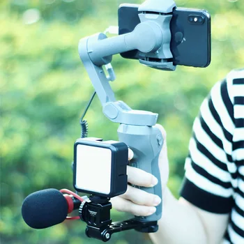 Ulanzi PT-13 Three-headed Cold Shoe Bracket Tripod Extension Holder Mic Fill Light Stabilizer Gimbal Kit Camera Accessories
Ulanzi PT-13 Three-headed Cold Shoe Bracket Tripod Extension Holder Mic Fill Light Stabilizer Gimbal Kit Camera Accessories