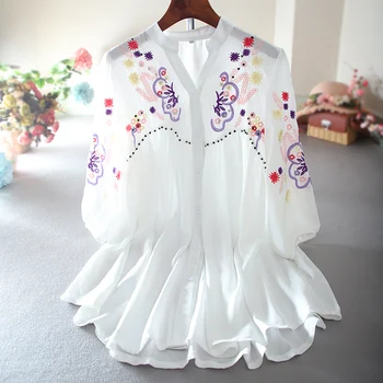 Women's Fashion Temperament Beaded Embroidery Chiffon Shirt Female Top Summer Tops Loose Blouses Blusas Mujer 2020
Women's Fashion Temperament Beaded Embroidery Chiffon Shirt Female Top Summer Tops Loose Blouses Blusas Mujer 2020