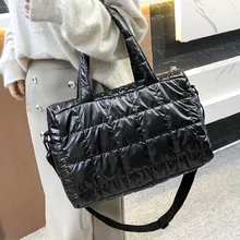 Black Large Shoulder Handbags for Women Quilted Plaid Tote Bag Quality Nylon Messenger Bag Ladies Big Size Design Crossbody Bag 
Black Large Shoulder Handbags for Women Quilted Plaid Tote Bag Quality Nylon Messenger Bag Ladies Big Size Design Crossbody Bag