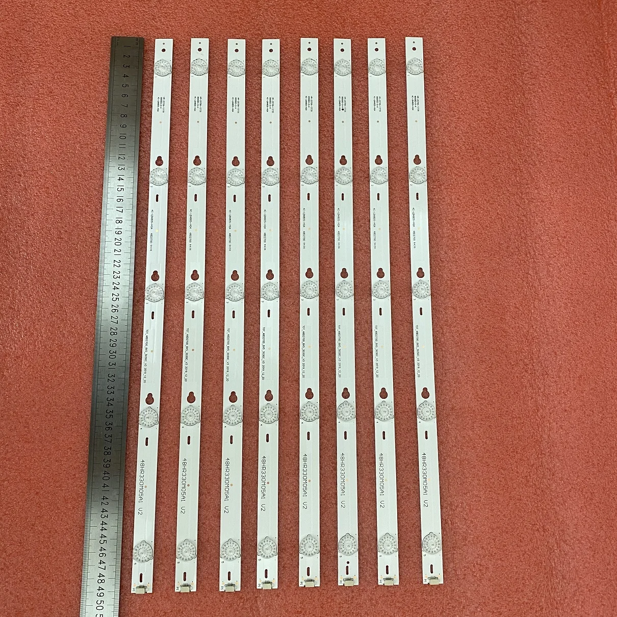 8pcs LED Backlight Strips For THOMSON 48SM2730 48FA3203 48FA5413 48FA5403 48FS3750 48FS3003 B48A858U LE48M4S10 L48F3800A
8pcs LED Backlight Strips For THOMSON 48SM2730 48FA3203 48FA5413 48FA5403 48FS3750 48FS3003 B48A858U LE48M4S10 L48F3800A