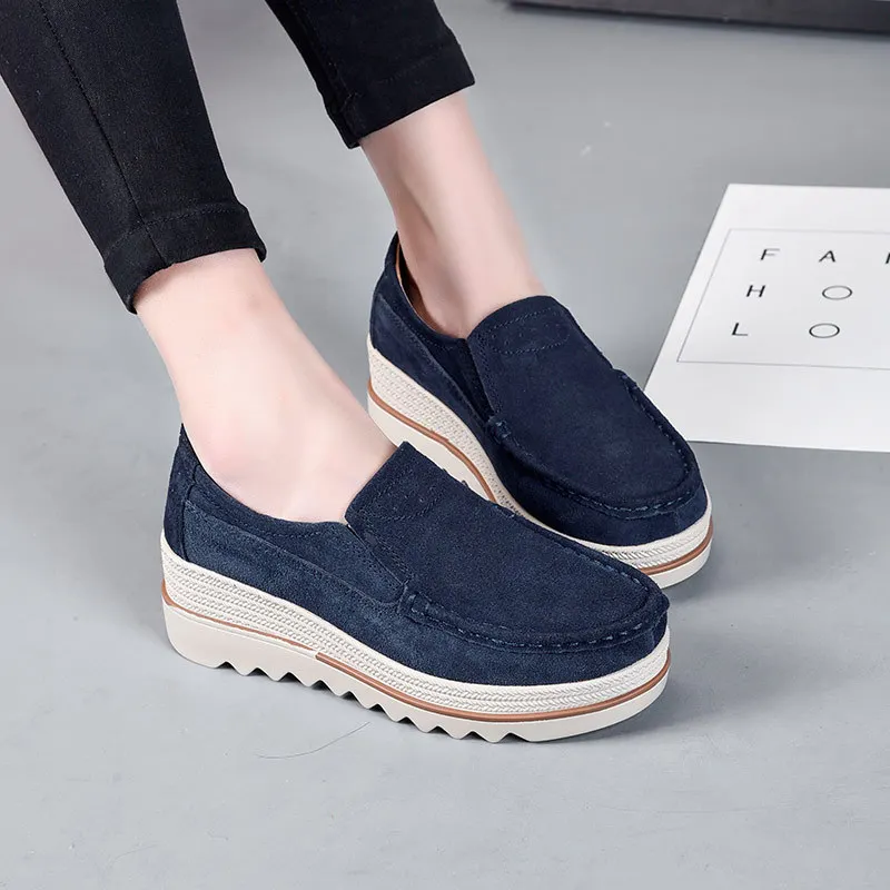 Retro Classics Women's Platform Vulcanize Shoes Designer Sneakers Fashion Slip-On Med Sewing Spring Autumm Thick Soled Shoes
Retro Classics Women's Platform Vulcanize Shoes Designer Sneakers Fashion Slip-On Med Sewing Spring Autumm Thick Soled Shoes