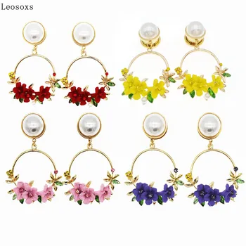 Leosoxs 2pc 6-16mm Stainless Steel Ear Gauges Auricle Oil Dangle Flower Earrings Auricle Ear Expander Body Piercing Jewelty
Leosoxs 2pc 6-16mm Stainless Steel Ear Gauges Auricle Oil Dangle Flower Earrings Auricle Ear Expander Body Piercing Jewelty